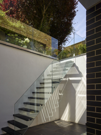 Stair in pasiv-haus Stair in pasiv-haus