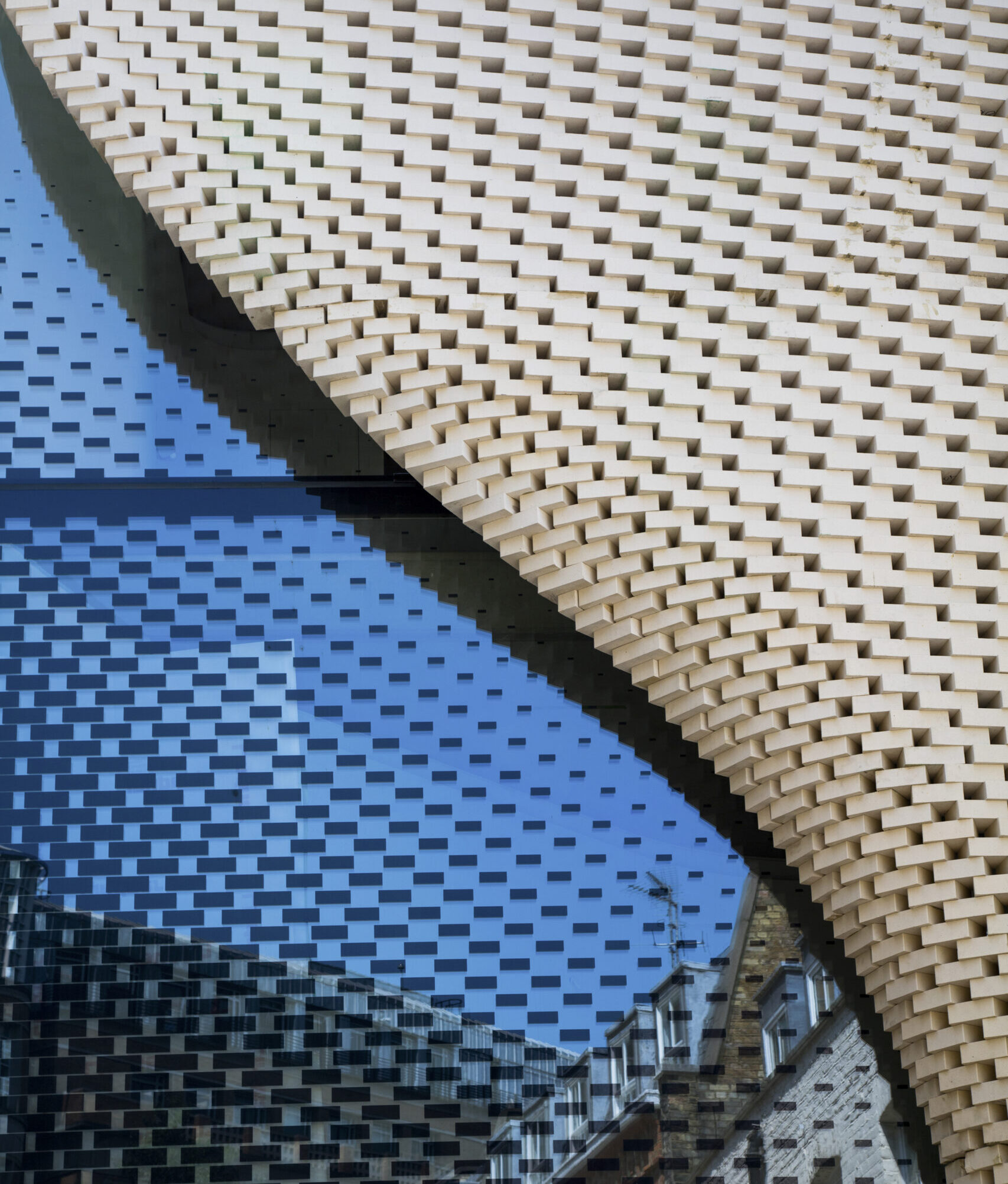 Grosvenor Crescent Mews exterior close up